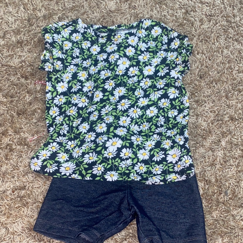 Old Navy Floral Top with shorts.